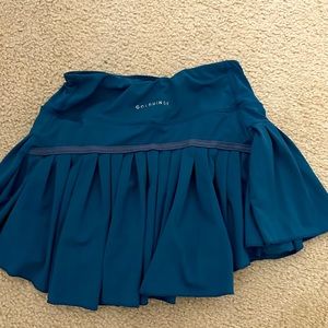 blue gold hinge size xs but fits small